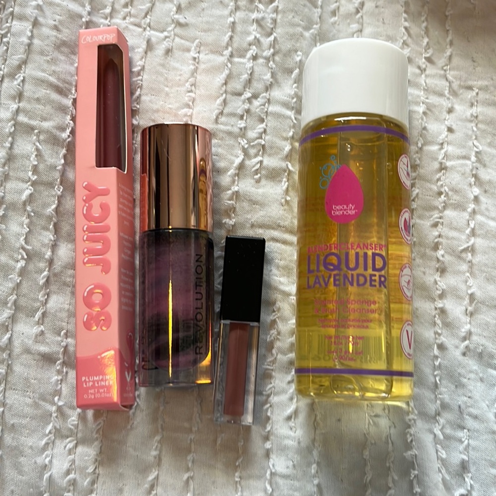 Makeup bundle